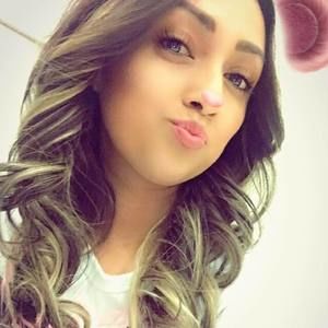 Meet your Posher, Erica